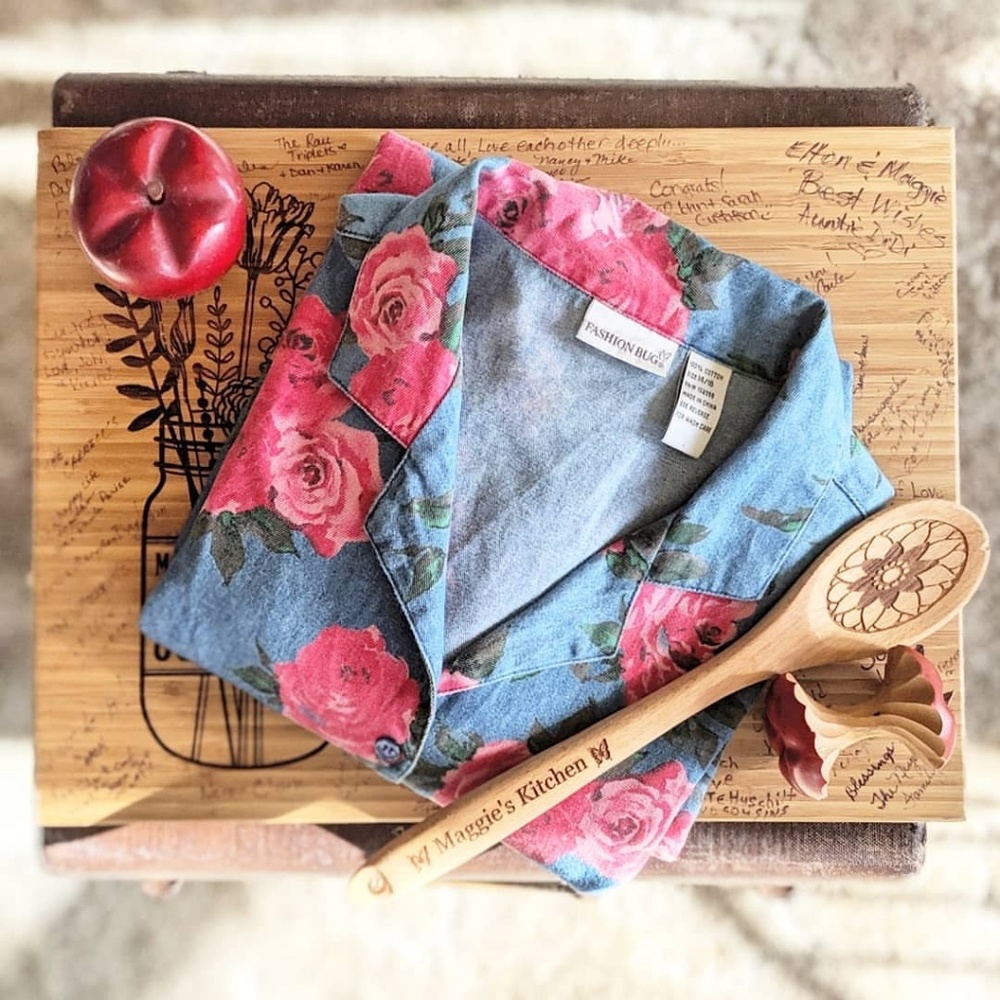 Vintage Fashion Bug Chambray Rose Button-Down